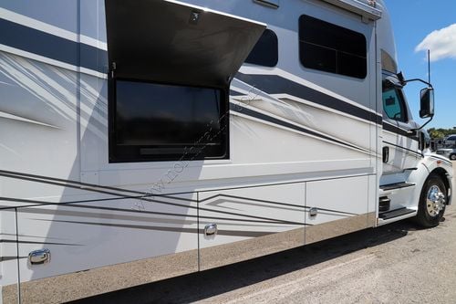 2026 Renegade Rv Xl 45DBM