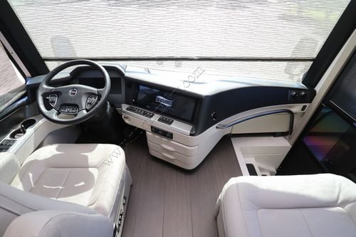 2026 Newmar London Aire 4540