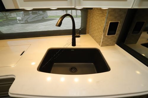 2026 Newmar London Aire 4540