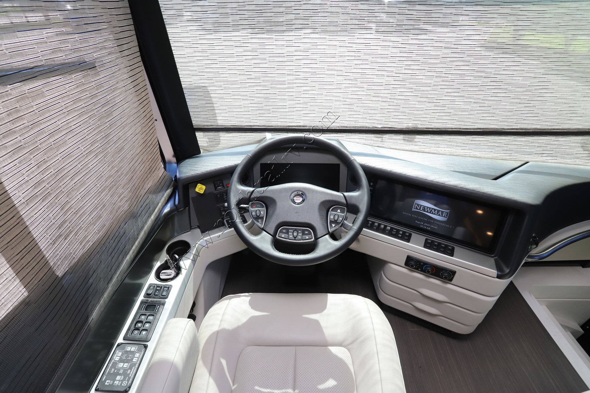 New 2026 Newmar London Aire 4540 Class A  For Sale