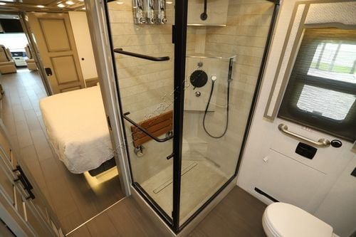 2026 Newmar London Aire 4540
