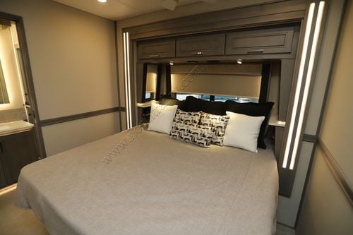 2026 Renegade Rv Xl 45DBM