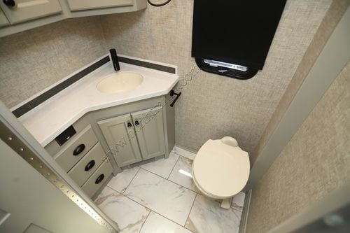 2025 Tiffin Motor Homes Allegro Bay 38AB