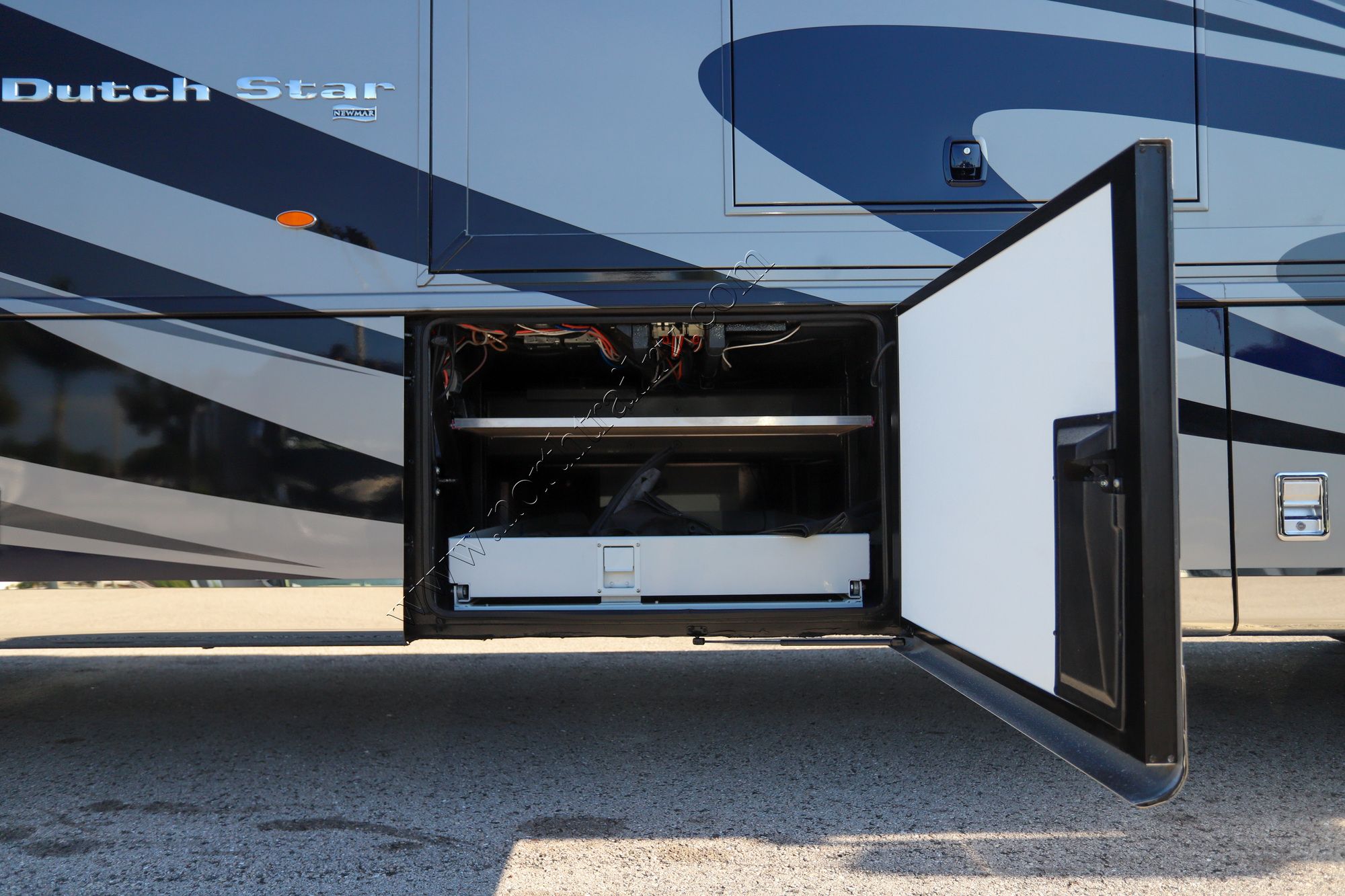 Used 2019 Newmar Dutch Star 4369 Class A  For Sale