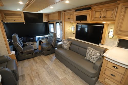 2019 Newmar Dutch Star 4369