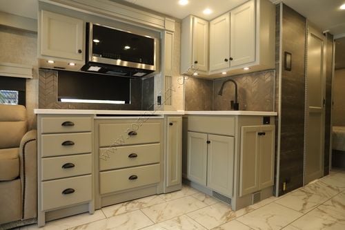 2025 Tiffin Motor Homes Allegro Bay 38AB