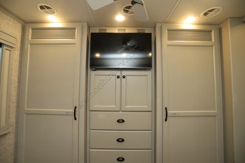 2025 Tiffin Motor Homes Allegro Bay 38AB