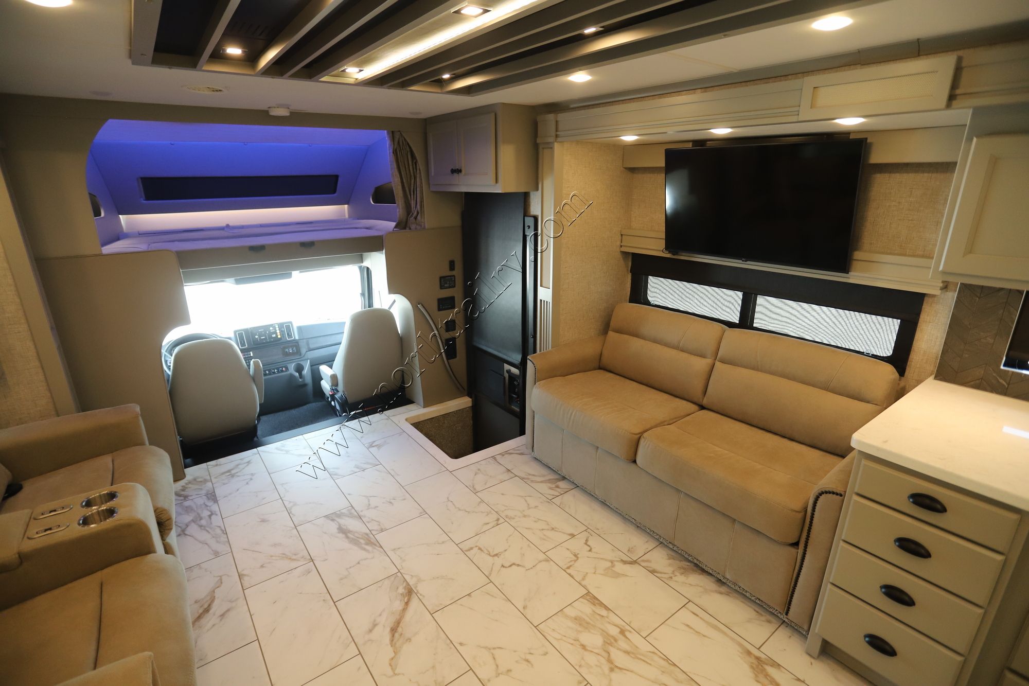Used 2025 Tiffin Motor Homes Allegro Bay 38AB Super C  For Sale