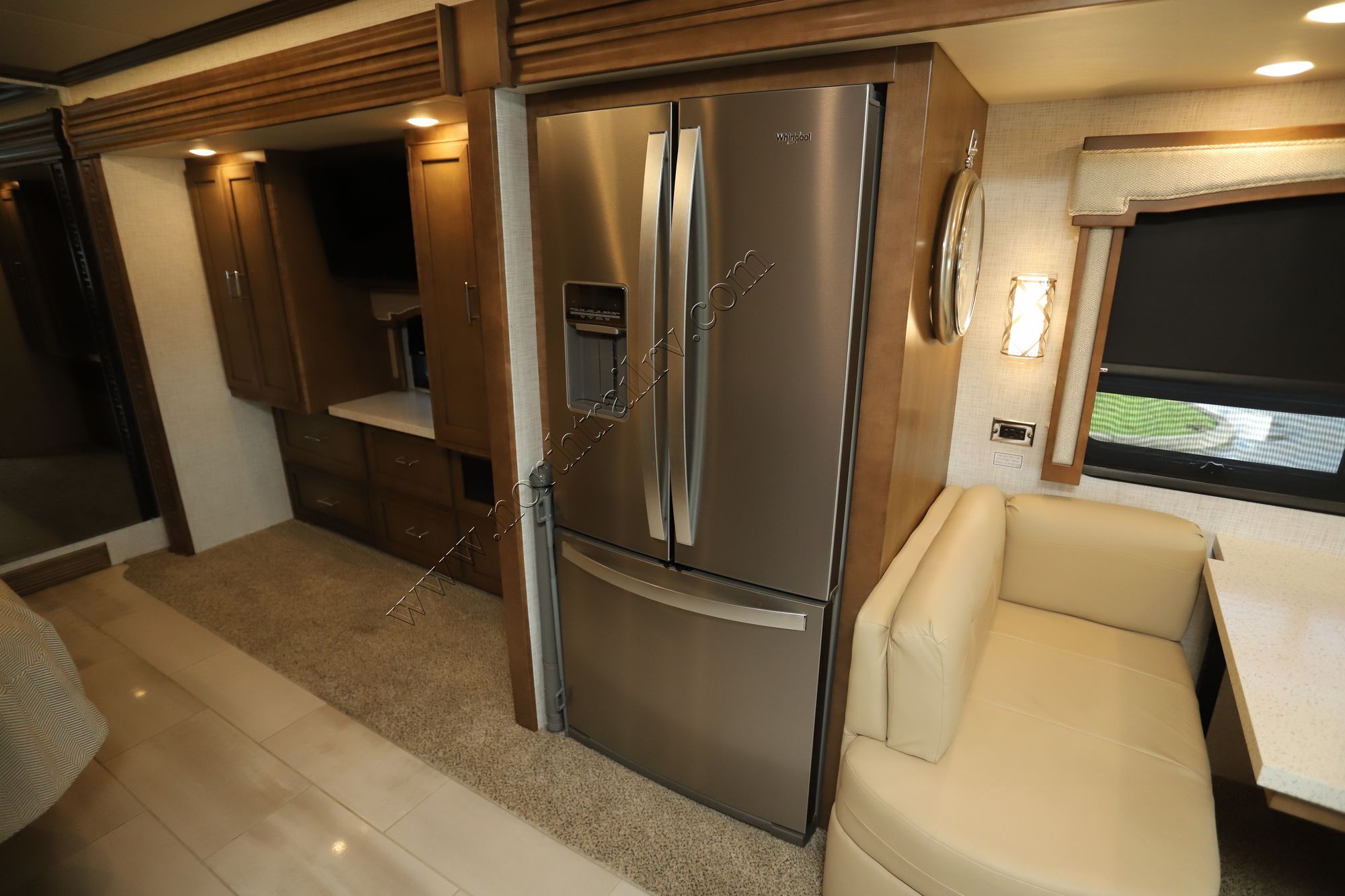 Used 2020 Newmar Ventana 3709 Class A  For Sale