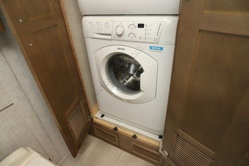2020 Newmar Ventana 3709
