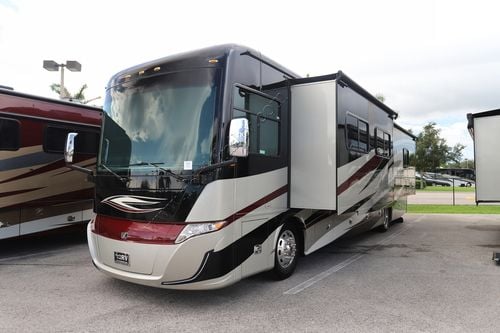 2019 Tiffin Motor Homes Allegro Red 37PA