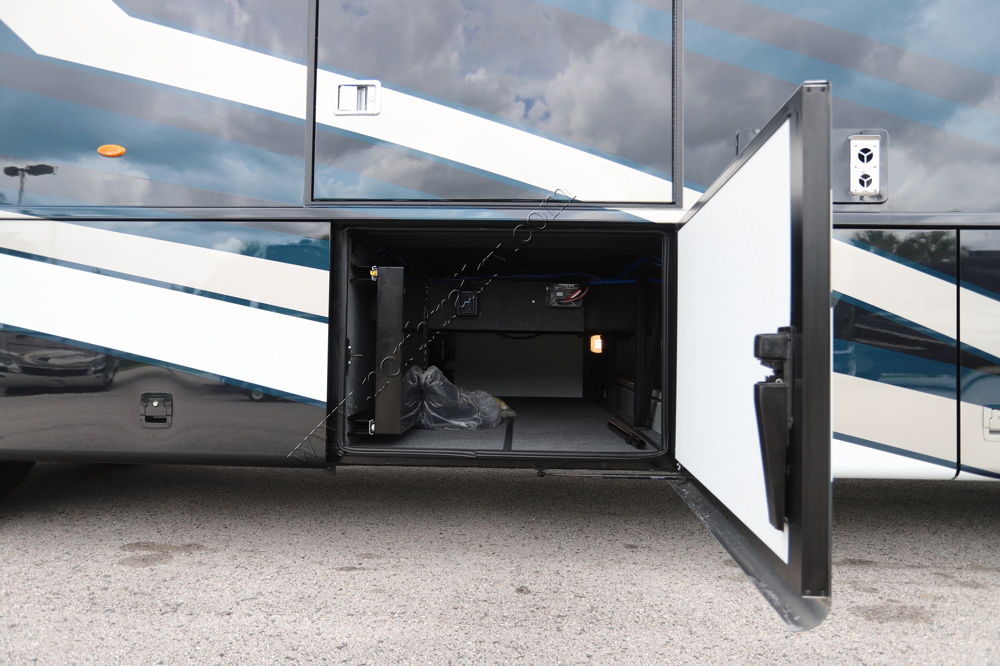 New 2026 Newmar Northern Star 4011 Class A  For Sale