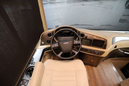 2021 Tiffin Motor Homes Allegro Red 33AA