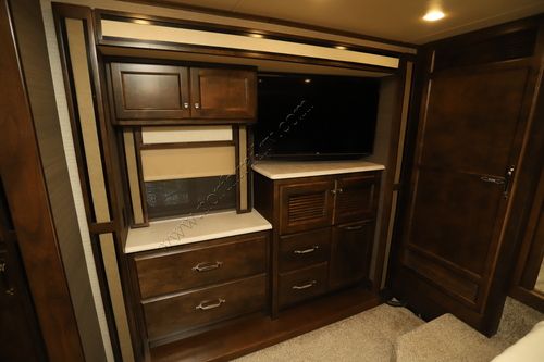 2021 Tiffin Motor Homes Allegro Red 33AA
