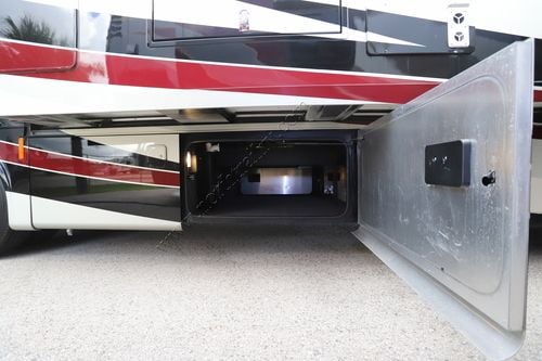 2019 Tiffin Motor Homes Allegro Red 37PA