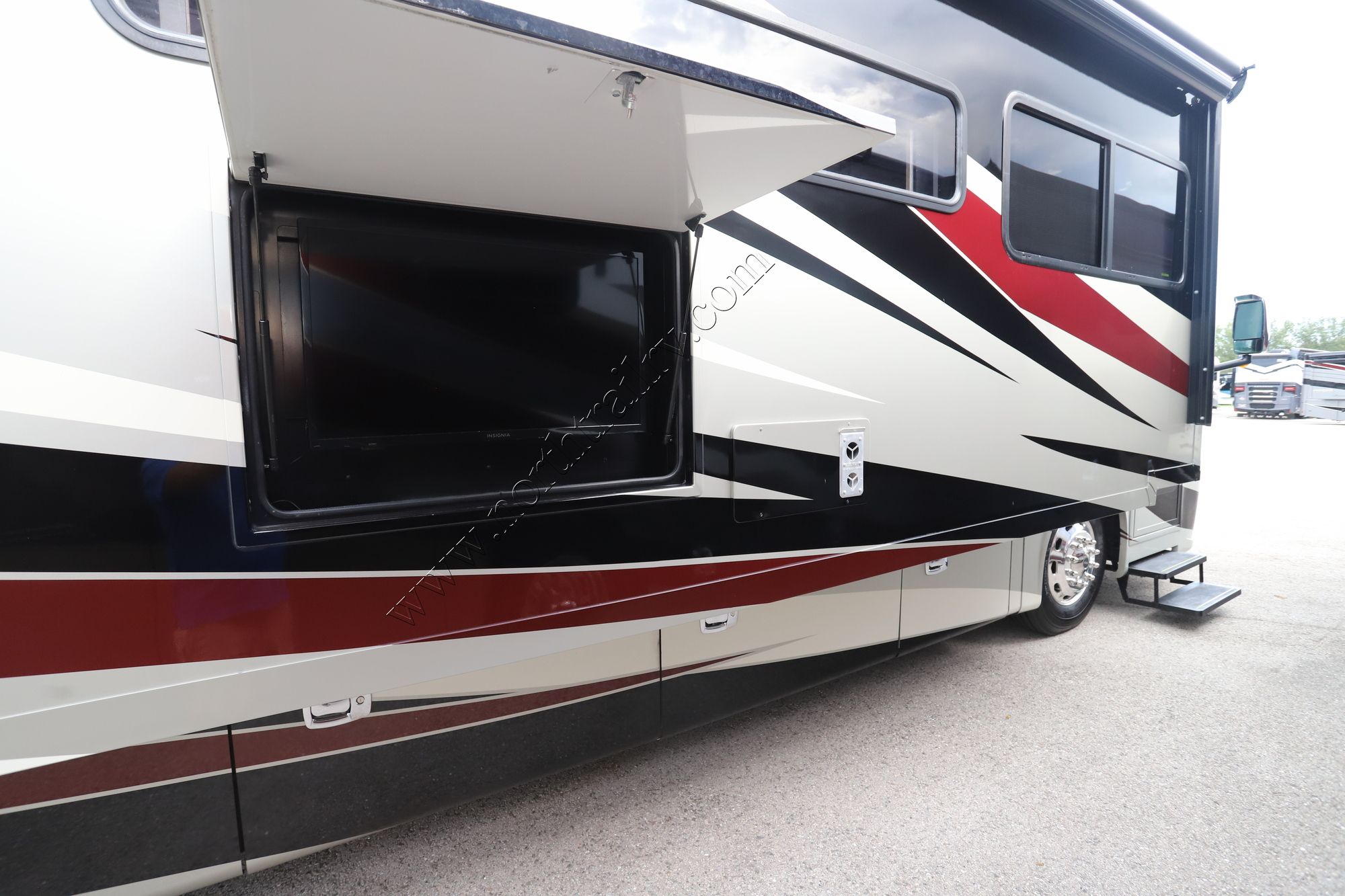 Used 2019 Tiffin Motor Homes Allegro Red 37PA Class A  For Sale