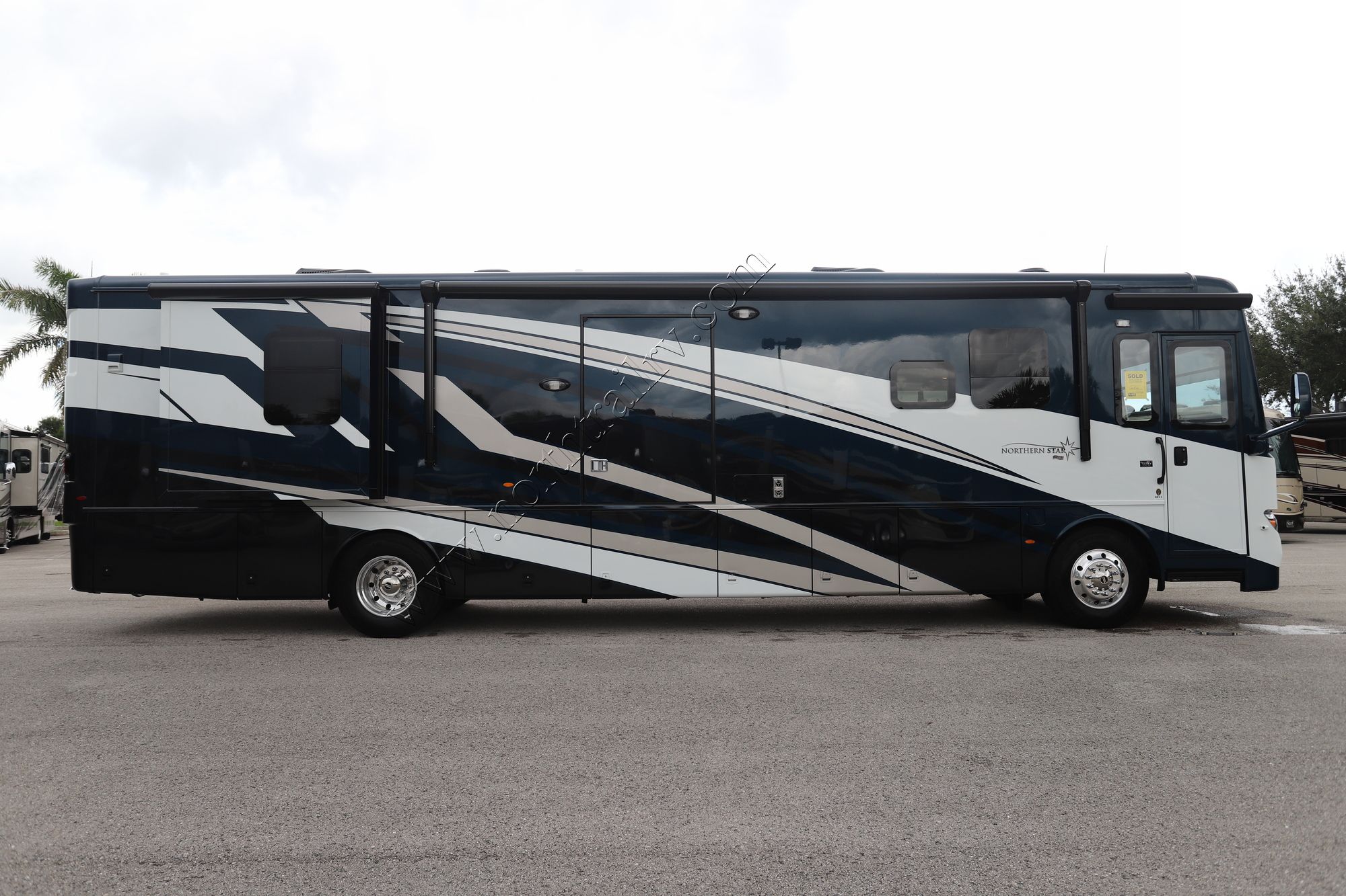 New 2026 Newmar Northern Star 4011 Class A  For Sale