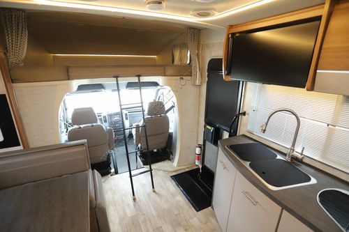 2018 Winnebago View 24J