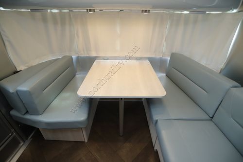 2026 Airstream International 27FB