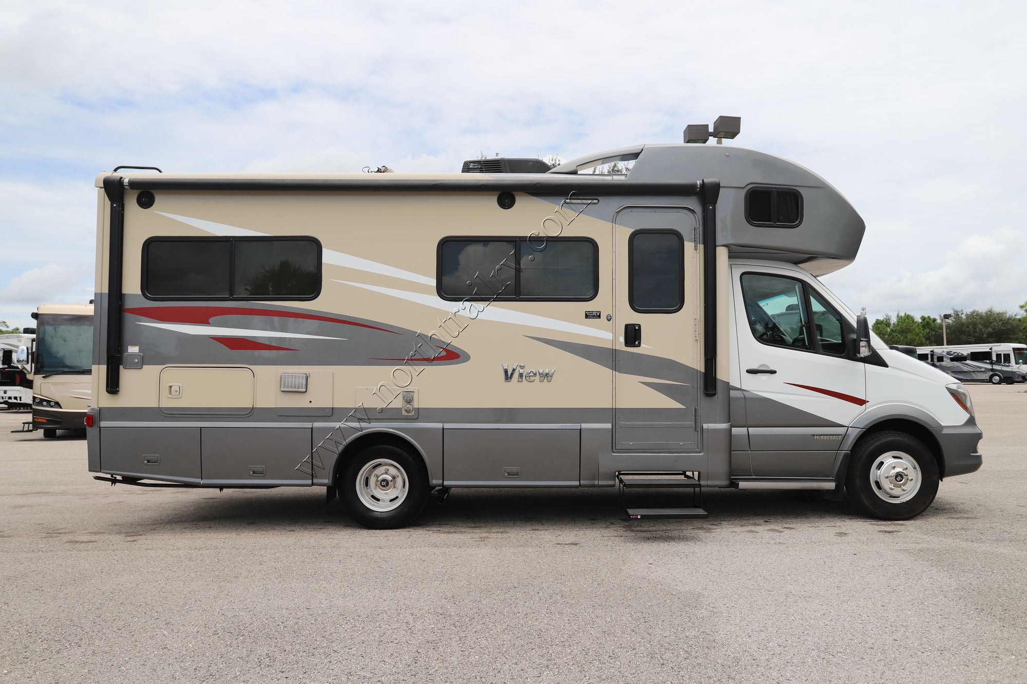 Used 2018 Winnebago View 24J Class C  For Sale