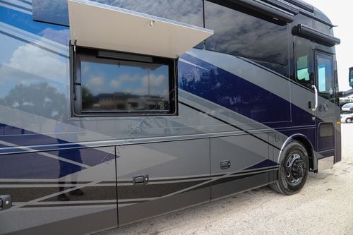 2026 Tiffin Motor Homes Allegro Bus 45OPP