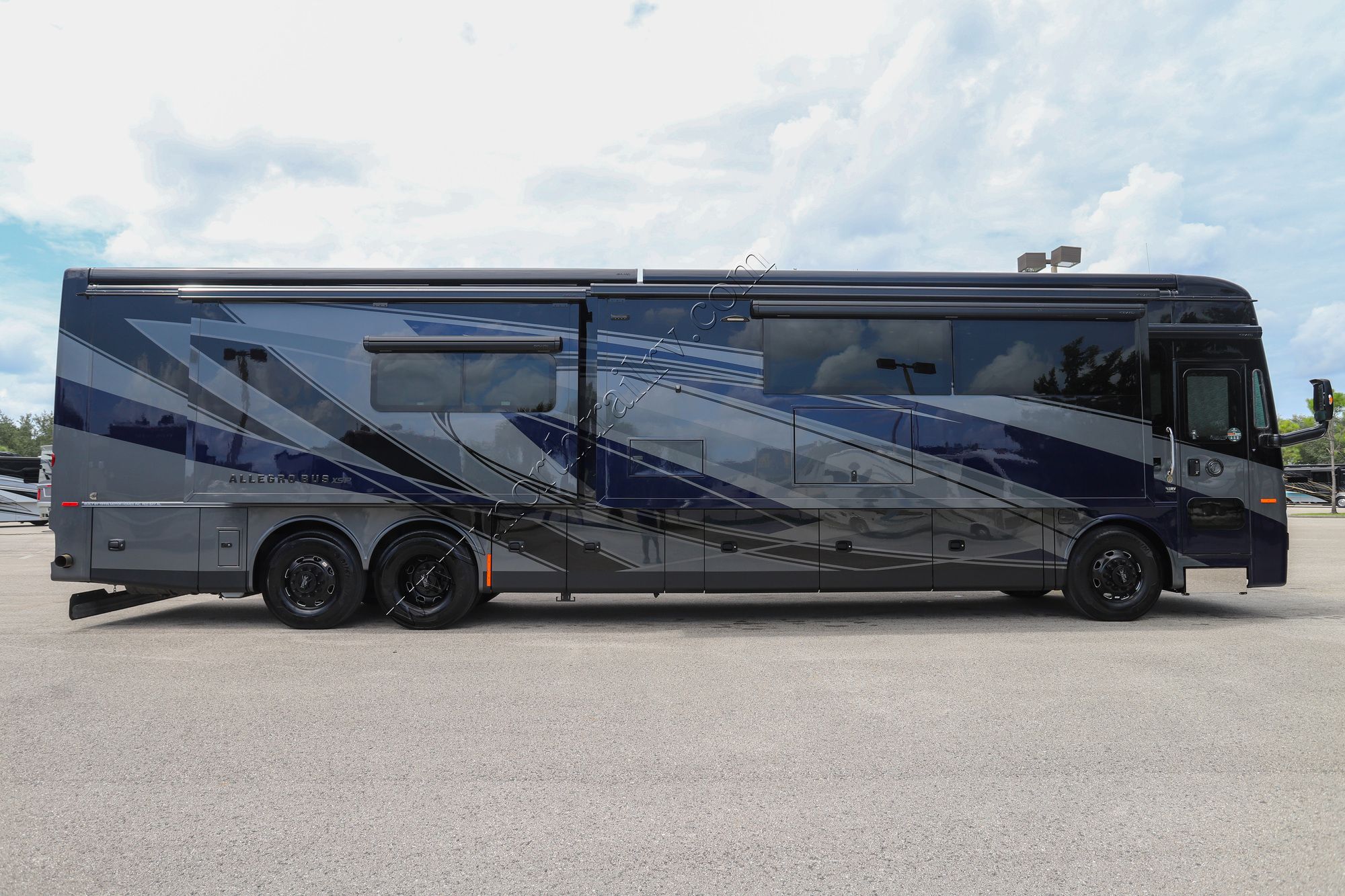 New 2026 Tiffin Motor Homes Allegro Bus 45OPP Class A  For Sale