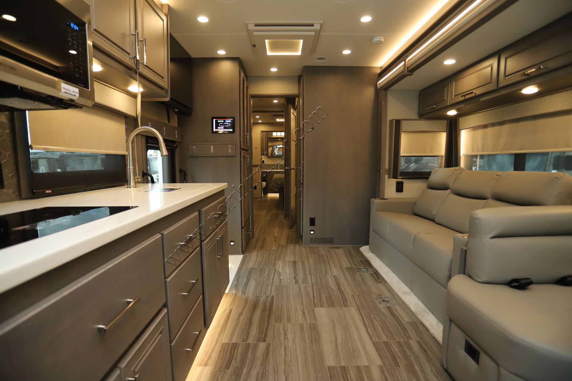 New 2026 Renegade Rv Classic 45CBF Super C  For Sale