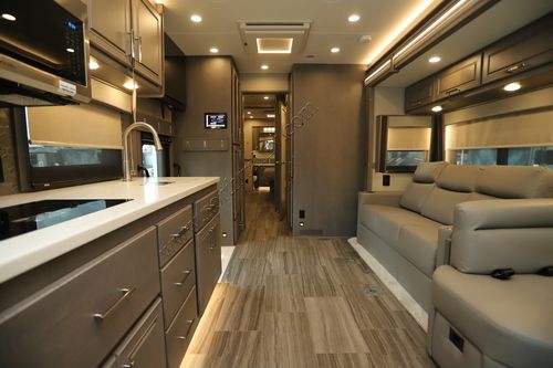 2026 Renegade Rv Classic 45CBF Super C