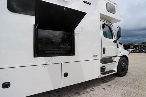 2026 Renegade Rv Classic 45CBF Super C