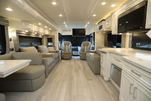 2026 Newmar Ventana 4037 Class A