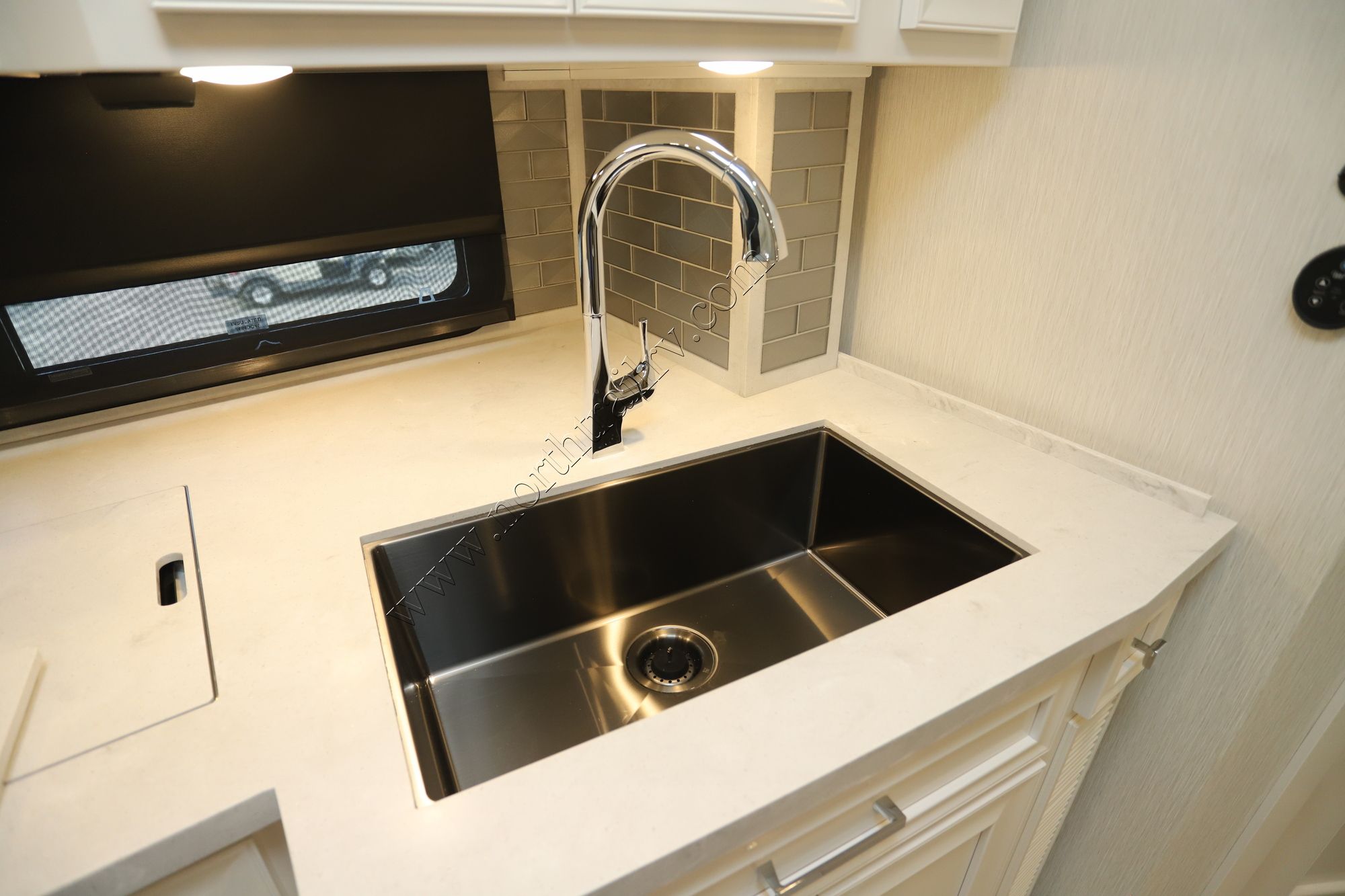 New 2026 Newmar Ventana 4037 Class A  For Sale