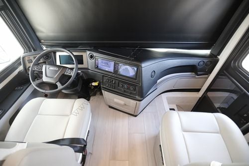 2026 Newmar Ventana 4037 Class A