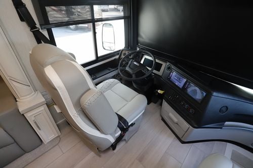 2026 Newmar Ventana 4037 Class A