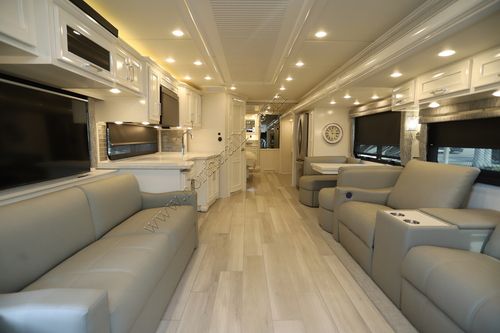 2026 Newmar Ventana 4037 Class A