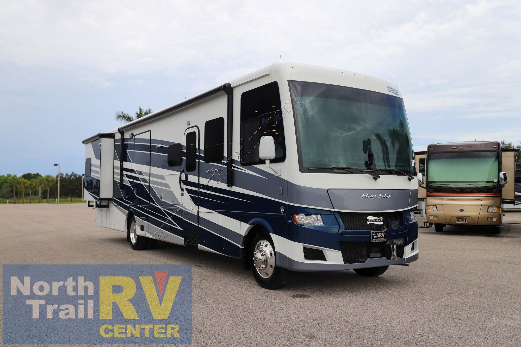 New 2026 Newmar Bay Star 3811 Class A  For Sale