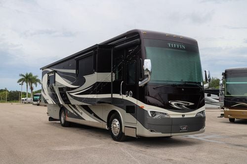 2021 Tiffin Motor Homes Allegro Bus 35CP