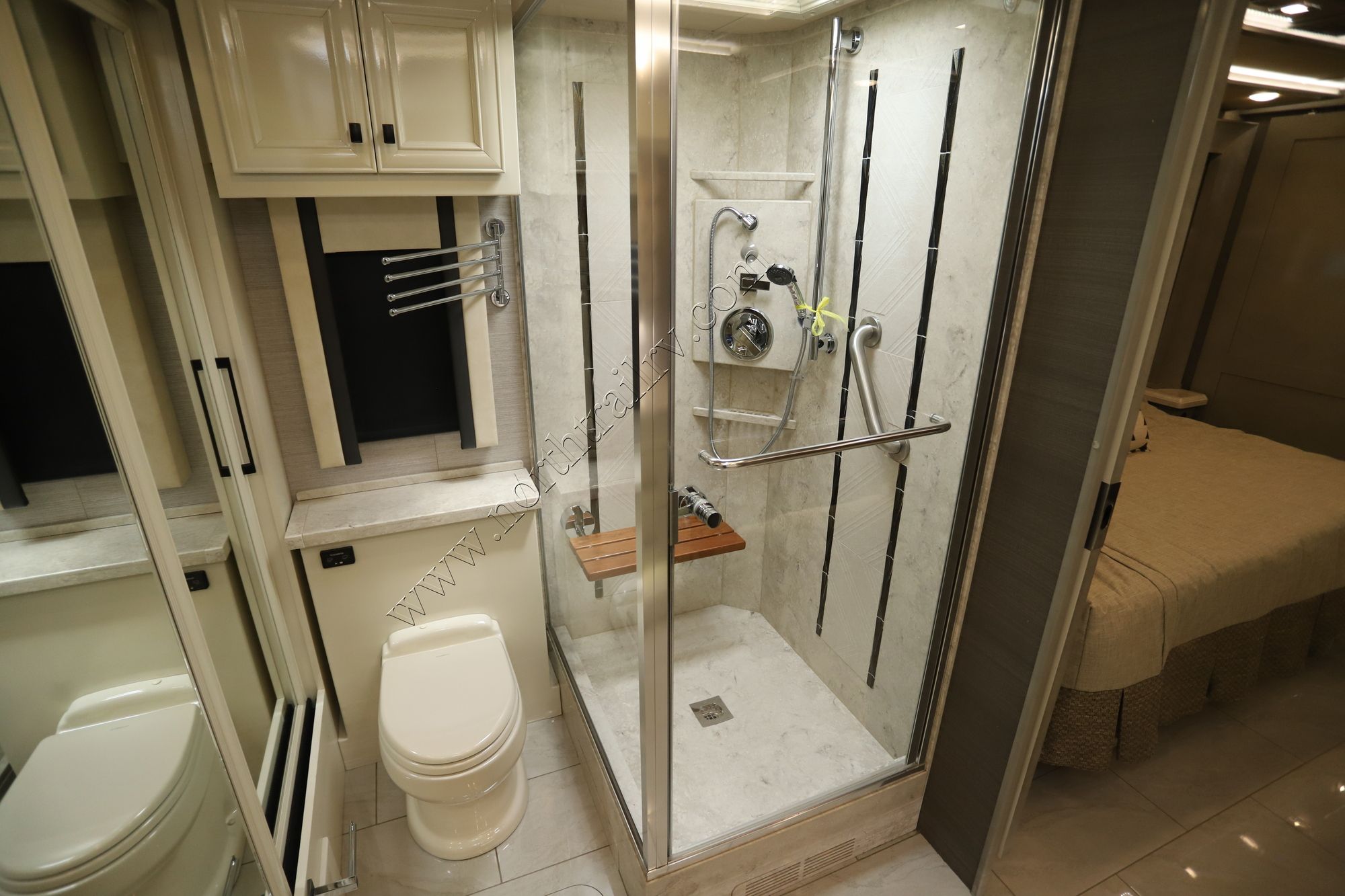 Used 2021 Tiffin Motor Homes Allegro Bus 35CP Class A  For Sale