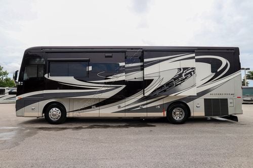 2021 Tiffin Motor Homes Allegro Bus 35CP