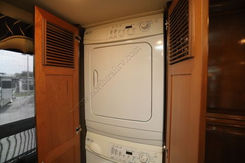 2011 Newmar Essex 4524
