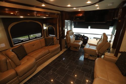 2011 Newmar Essex 4524