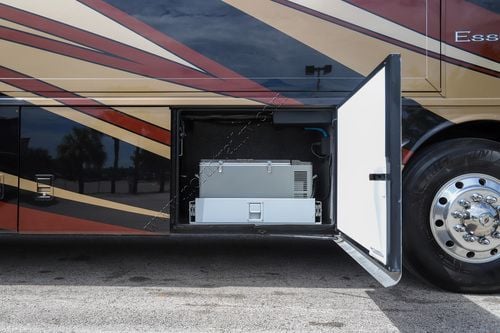 2011 Newmar Essex 4524