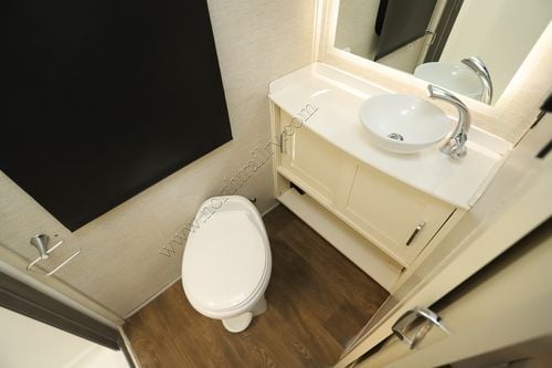 2021 Tiffin Motor Homes Wayfarer 25RW