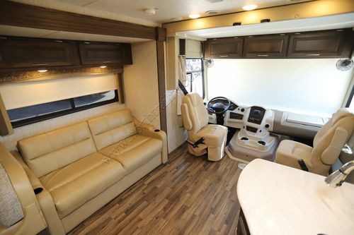 2019 Coachmen Mirada 35LS