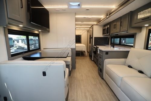 2025 Coachmen Mirada 29FW