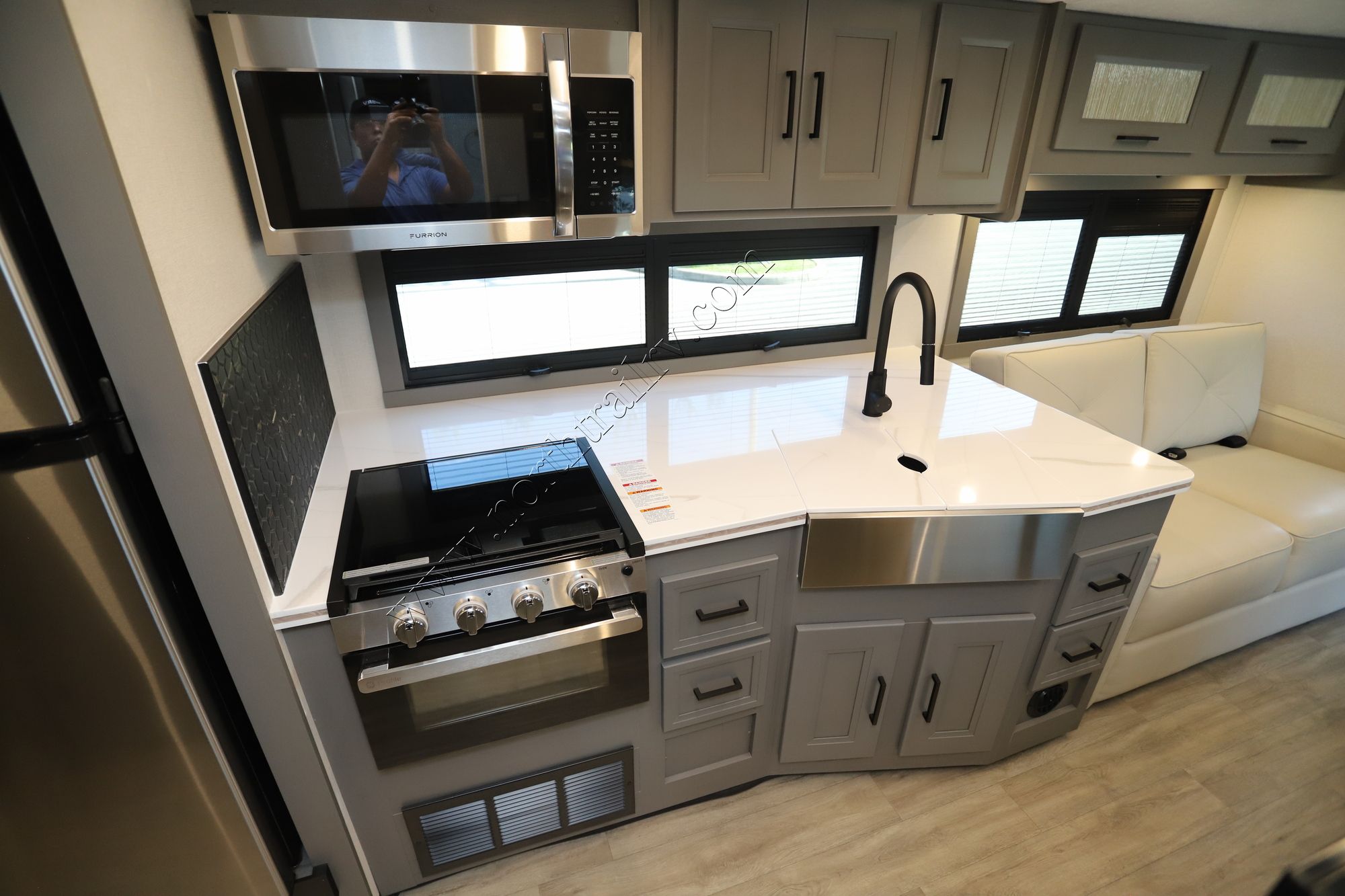 Used 2025 Coachmen Mirada 29FW Class A  For Sale