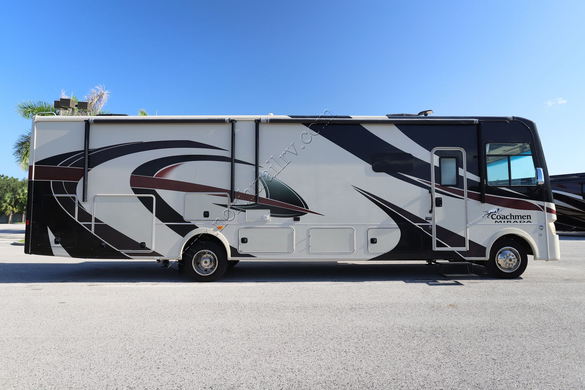 Used 2019 Coachmen Mirada 35LS Class A  For Sale