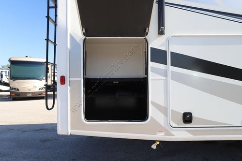 2025 Coachmen Mirada 29FW