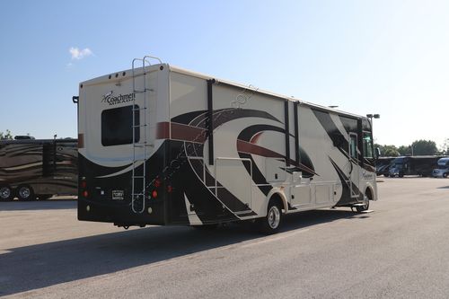 2019 Coachmen Mirada 35LS