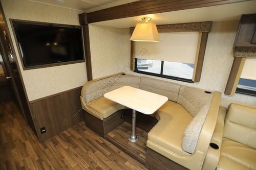 2019 Coachmen Mirada 35LS
