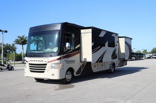 2019 Coachmen Mirada 35LS